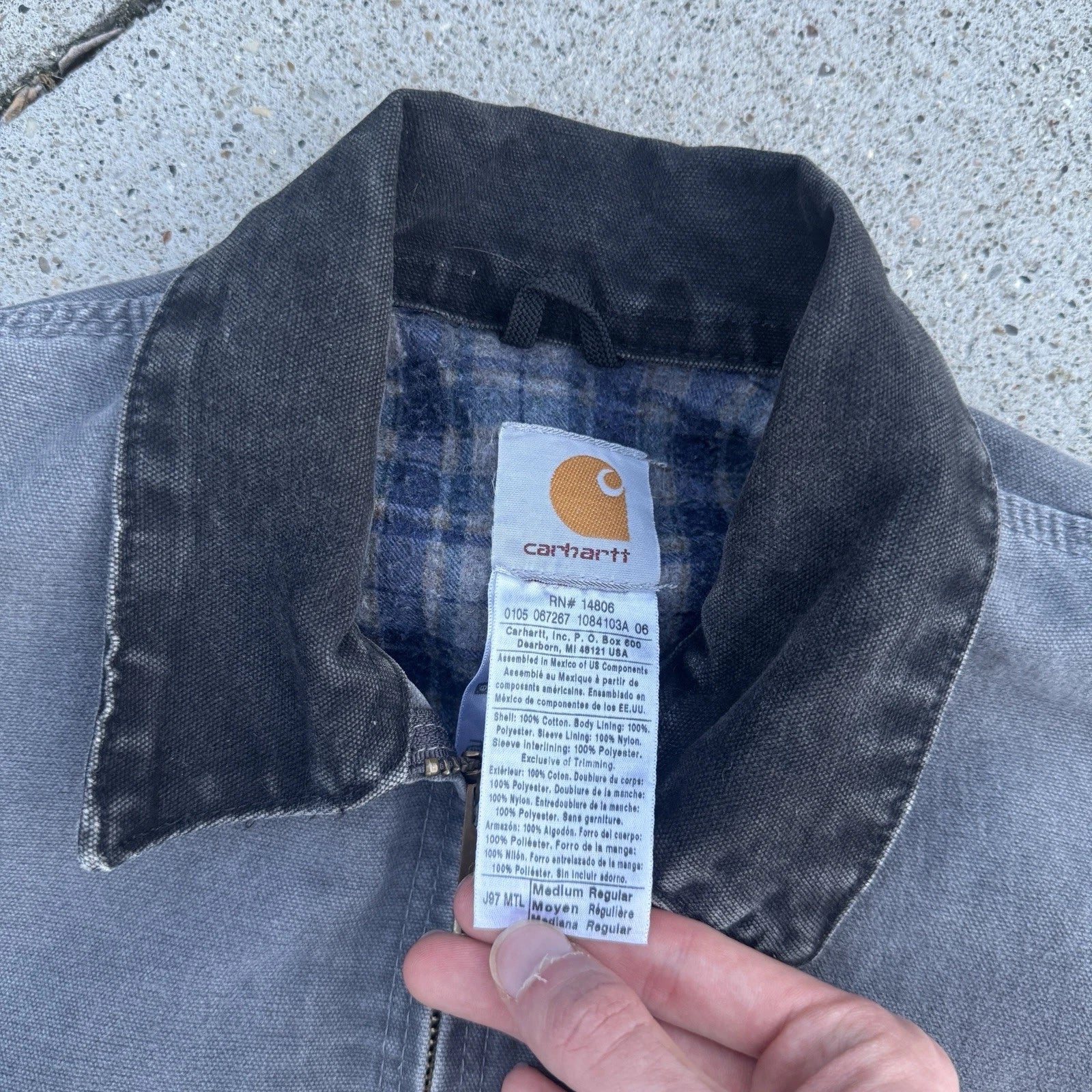 Near DEADSTOCK Carhartt Detroit J97 MTL Gray Canvas Blanket Lined Jacket MEDIUM